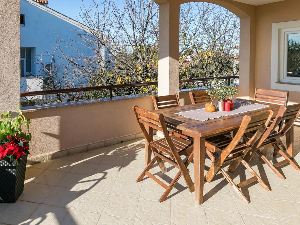 Holiday Appartment Tessa โปเรช ภายนอก รูปภาพ